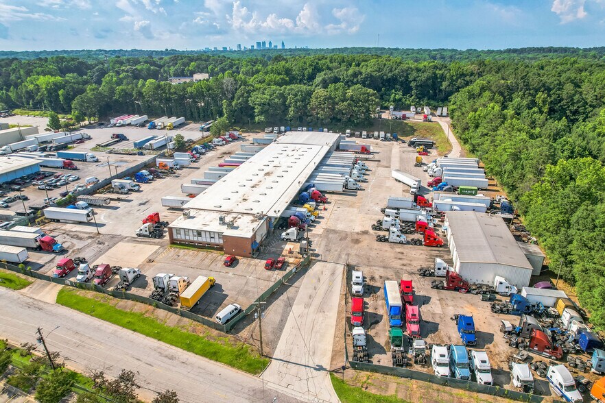 More Photos Of 1000 S River Industrial Blvd S, Atlanta Distribution For Lease