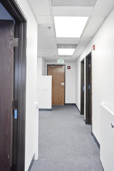 More Photos Of 5000 W Sunset Blvd, Los Angeles Medical For Lease