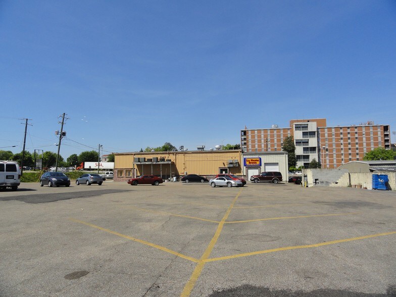 More Photos Of 6168 US 49, Hattiesburg Restaurant For Sale