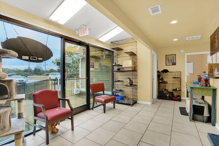 More Photos Of 5165 Getwell Rd, Southaven Office For Sale