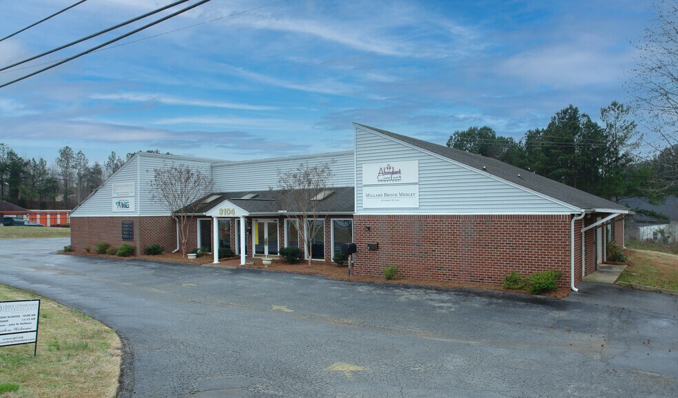 More Photos Of 3104 Grandview Dr, Simpsonville Office For Lease