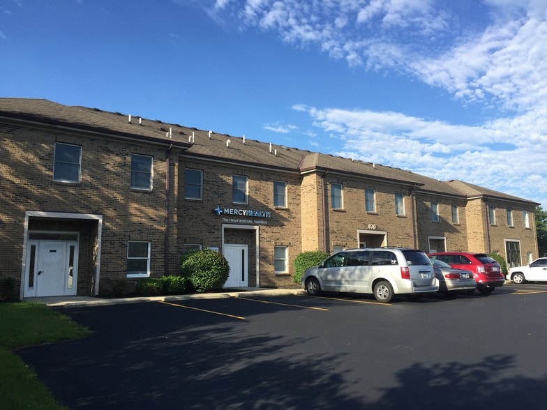 More Photos Of 860 NW Washington Blvd, Hamilton Medical For Lease