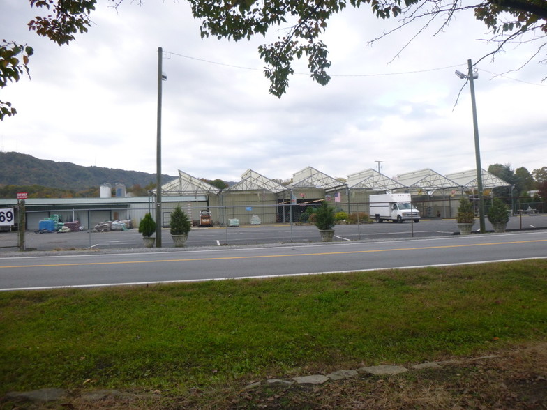 More Photos Of 1413 Riverport Rd, Kingsport Freestanding For Sale