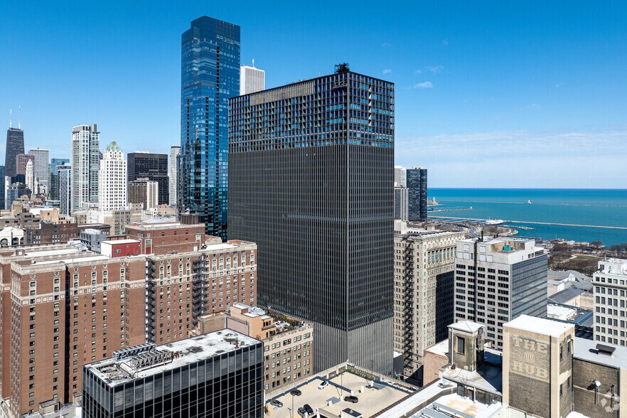 More Photos Of 55 E Monroe St, Chicago Office For Sale
