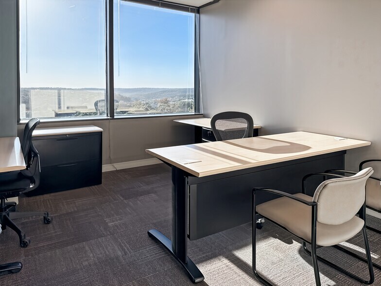 More Photos Of 9442 Capital Of Texas Hwy N, Austin Coworking Space