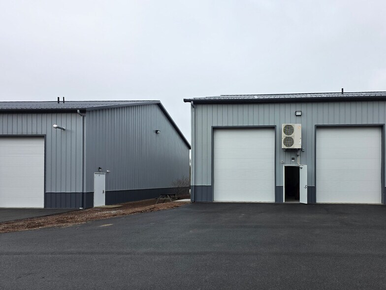More Photos Of 1332 Main St, Osterville Industrial For Lease