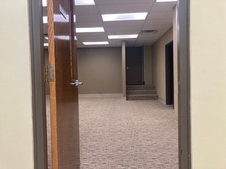 More Photos Of 105 1st St SE, Minot Apartments For Sale