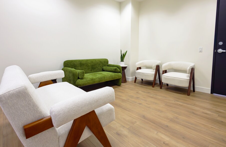 More Photos Of 1990 Westwood Blvd, Los Angeles Coworking Space