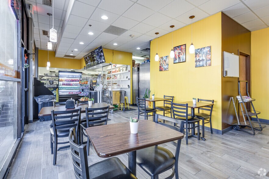 More Photos Of 360 Sherman St, Saint Paul Medical For Lease