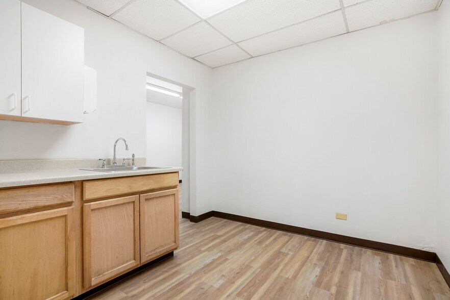 More Photos Of 5745 Monaco St, Commerce City Warehouse For Lease