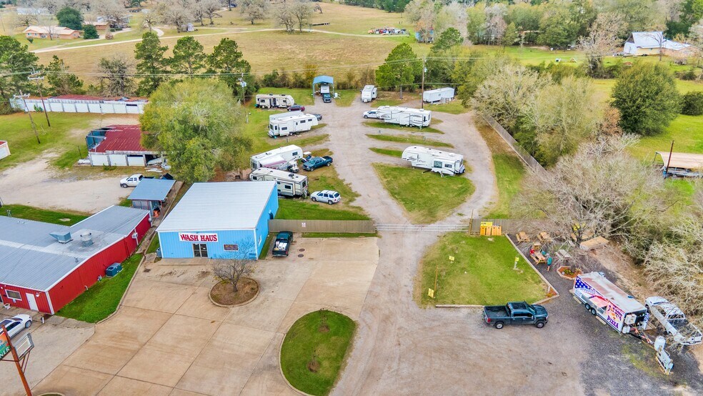 More Photos Of 3685 Highway 19, Huntsville Storefront Retail Residential For Sale