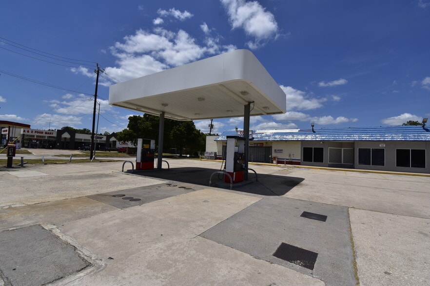 More Photos Of 550 FM 1959 Rd, Houston General Retail For Sale
