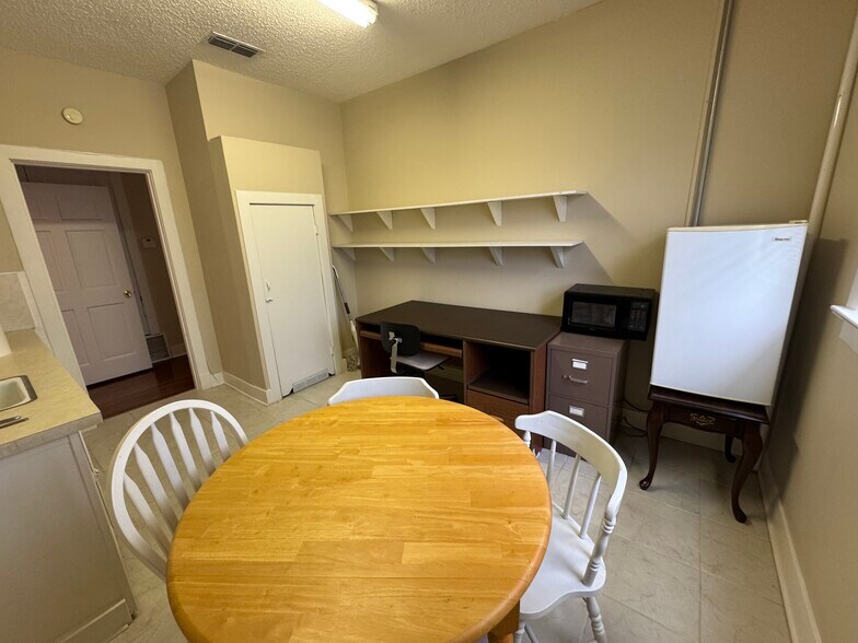 More Photos Of 436 S Fannin Ave, Tyler Office Residential For Sale