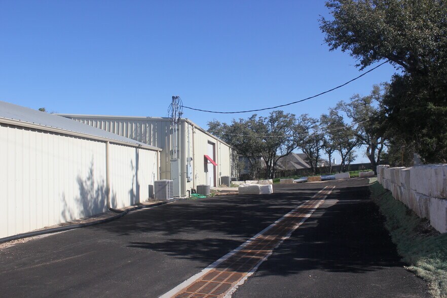 More Photos Of 4111 W State Highway 29, Georgetown Warehouse For Sale