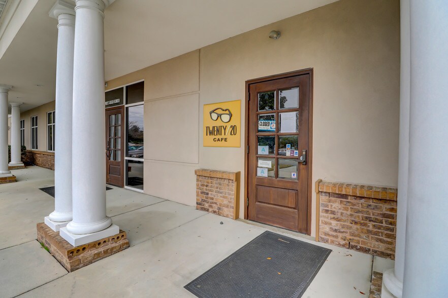 More Photos Of 10 William Pope Dr, Bluffton Medical For Lease