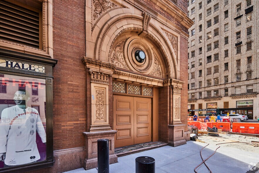 More Photos Of 152 W 57th St, New York Office For Lease