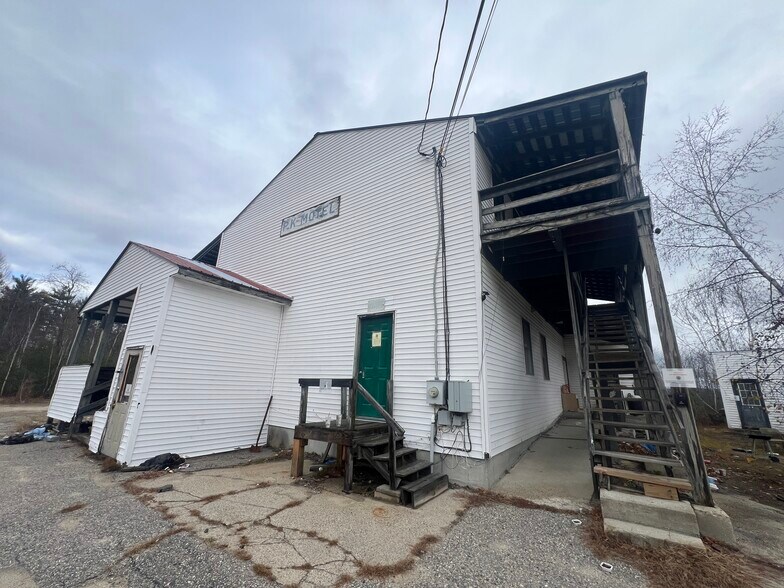 More Photos Of 171 Pine River Rd, Effingham Hospitality For Sale