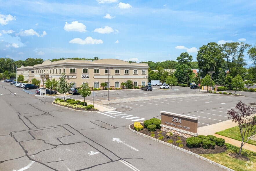More Photos Of 234 Industrial Way, Eatontown Medical For Lease