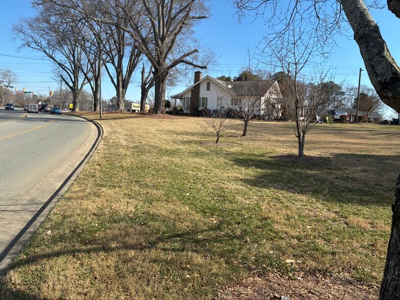 More Photos Of 1417 Davis Park Rd, Gastonia Land For Sale