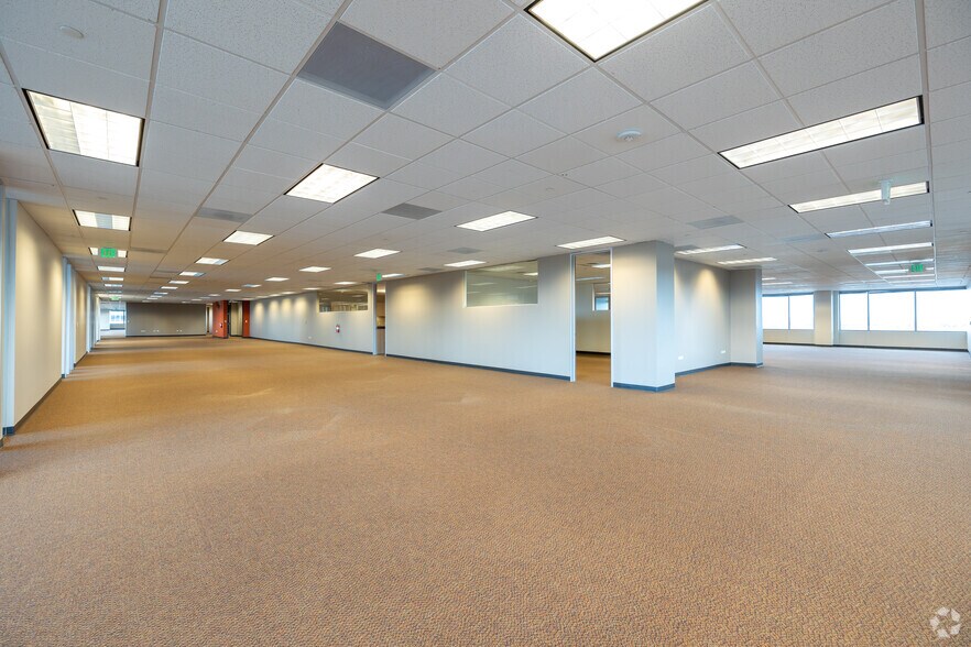 More Photos Of 10475 Park Meadows Dr, Lone Tree Office For Sale