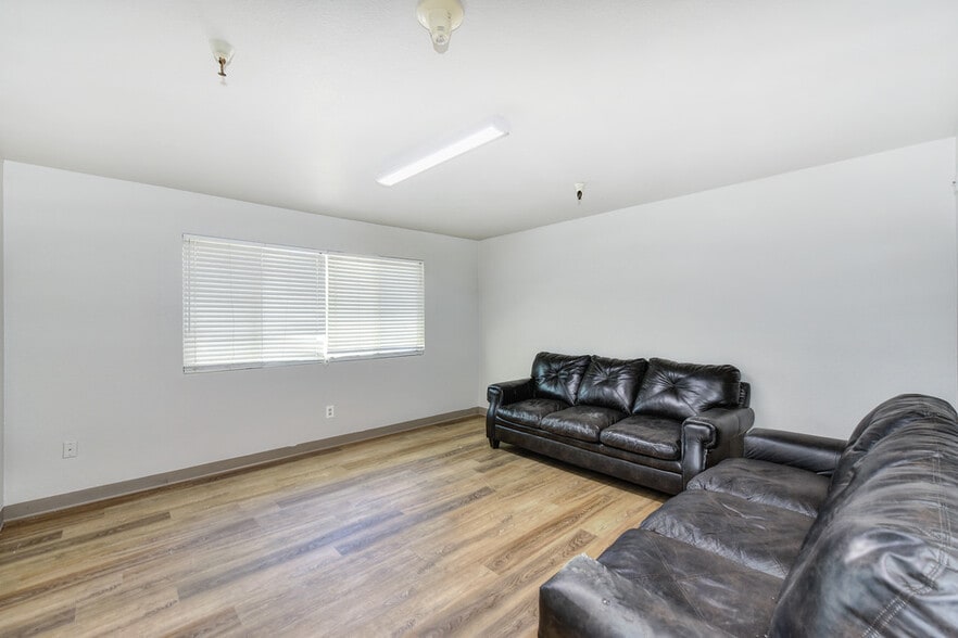 More Photos Of 7710 Sunset Ave, Fair Oaks Assisted Living For Sale