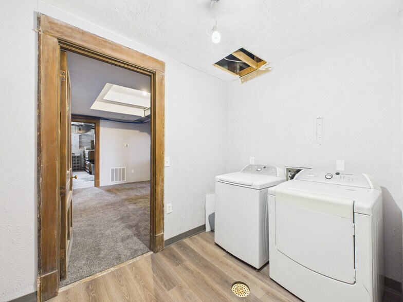 More Photos Of 220 E 6th St, Minden Office Residential For Sale