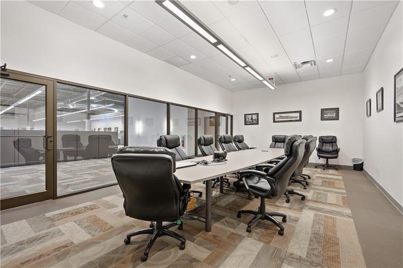 More Photos Of 7025 Clairton Rd, West Mifflin Flex For Lease