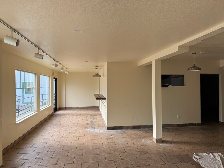 More Photos Of 455-475 I St, Arcata Storefront Retail Office For Lease