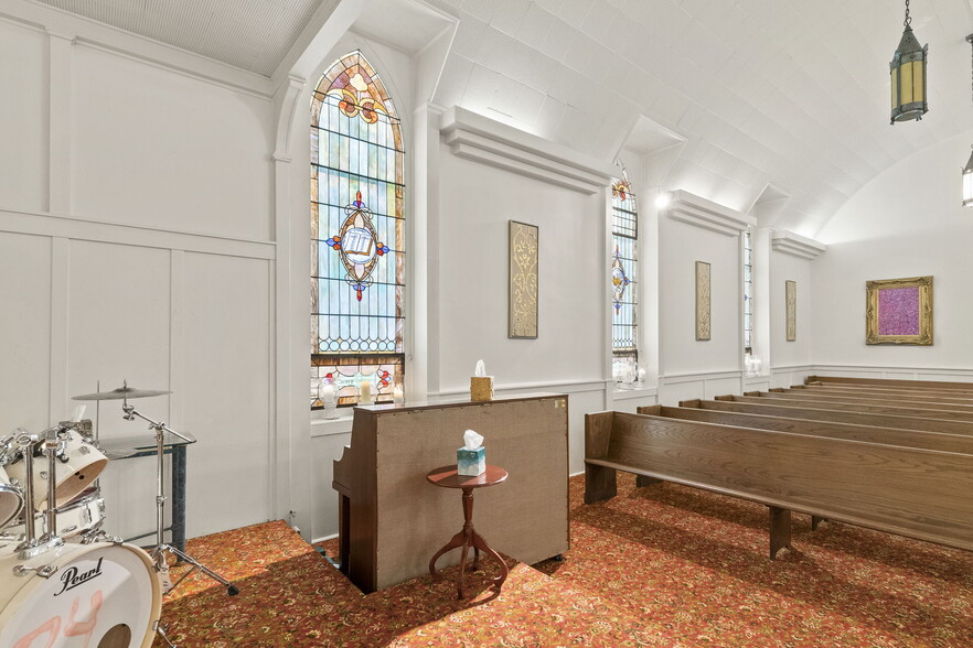 More Photos Of 102 N Kattman Ave, Crothersville Religious Facility For Sale