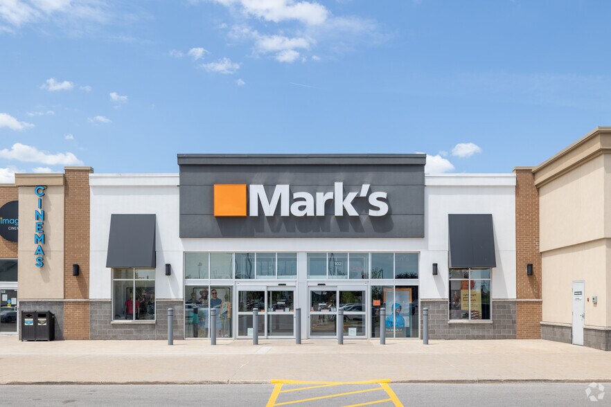More Photos Of 130 Young St, New Tecumseth General Retail For Lease