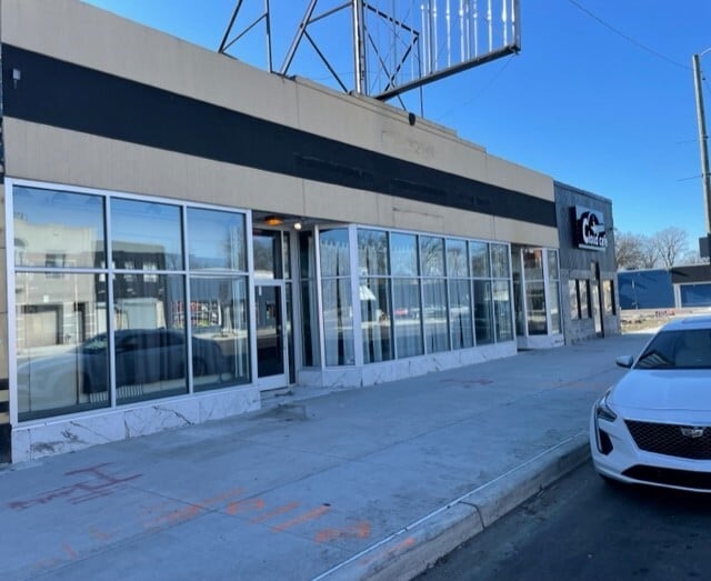 16424 E Warren Ave, Detroit, MI 48224 Retail For Lease