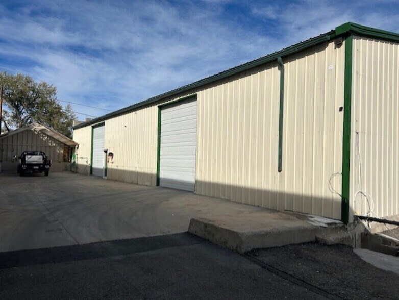 More Photos Of 303 N Summit Ave, Prescott Warehouse For Lease