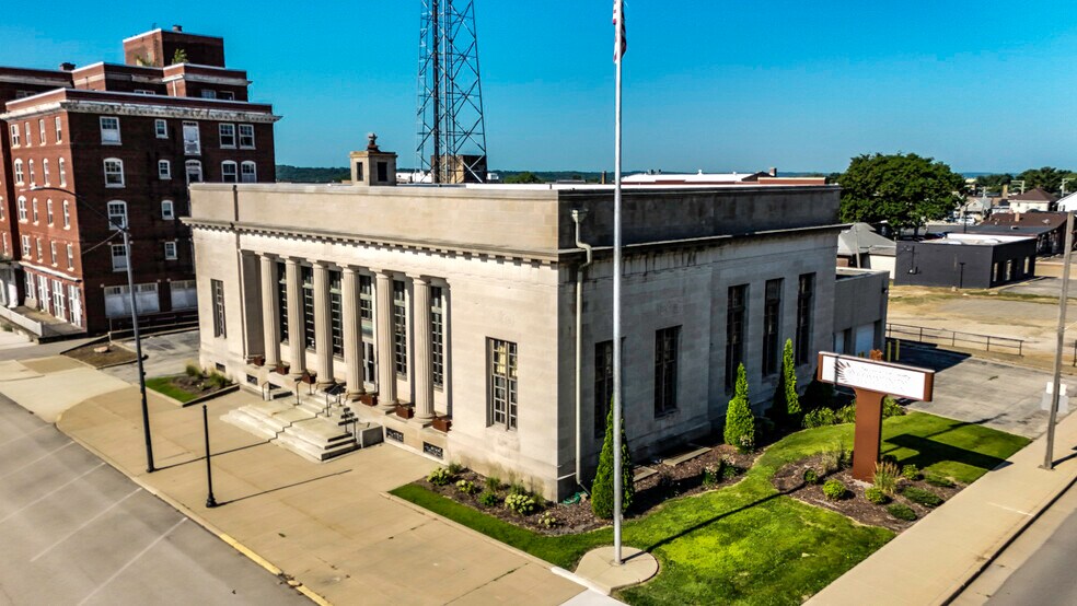 More Photos Of 241 Marquette St, LaSalle Office For Sale