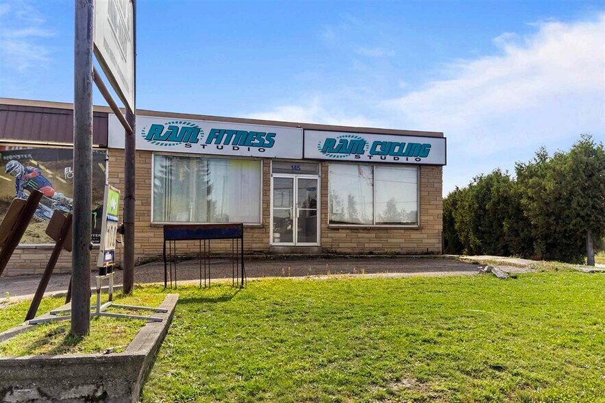 Primary Photo Of 145 Northern Av E, Sault Ste. Marie Office For Lease