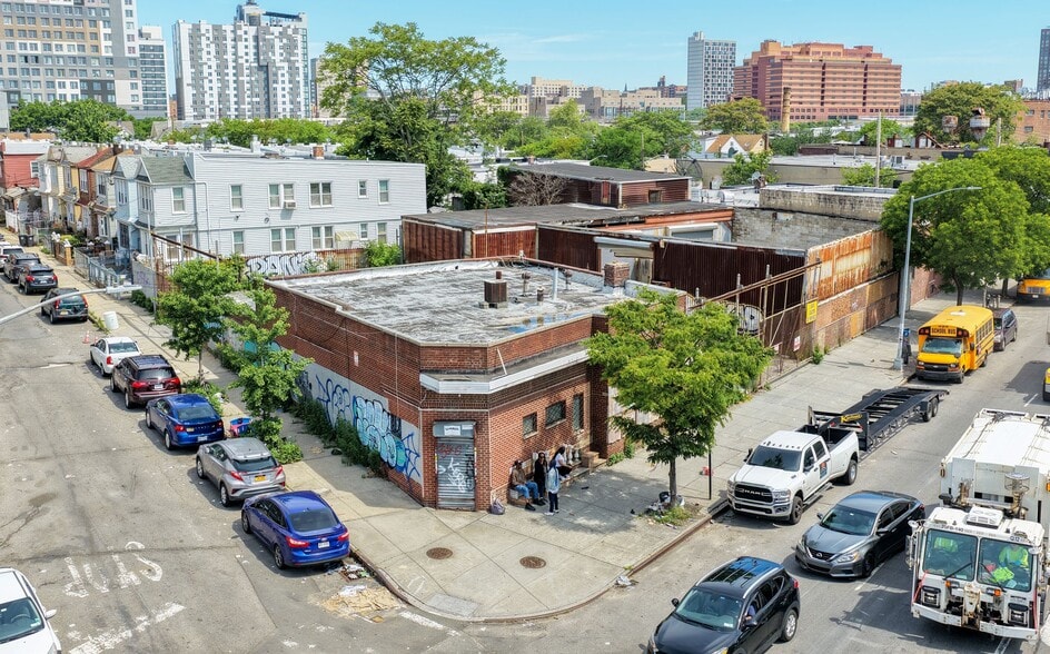 More Photos Of 147-17 Liberty Ave, Jamaica Warehouse For Sale