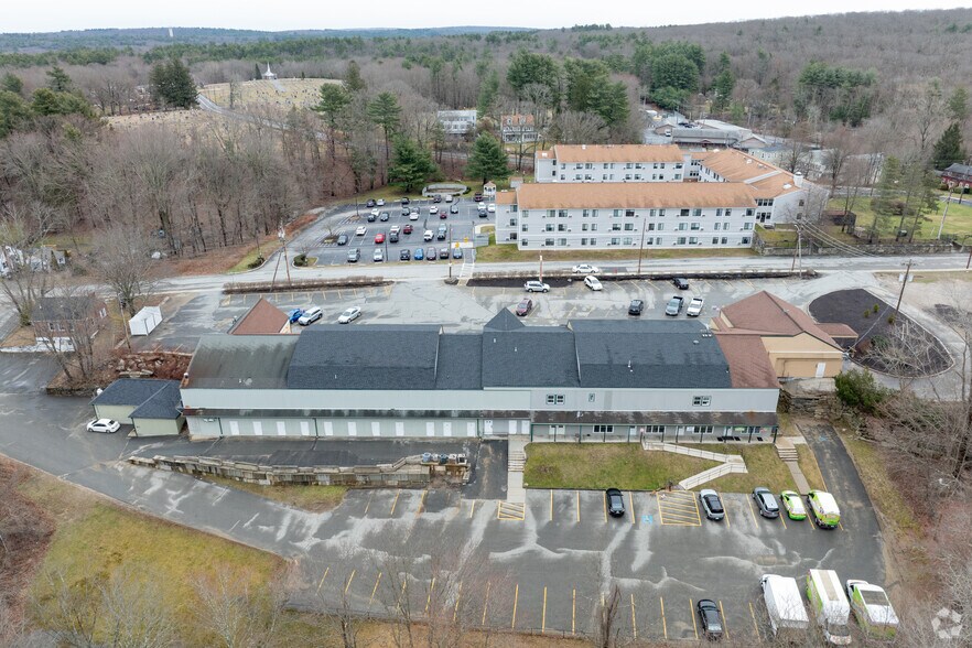 More Photos Of 40-82 N Main St, Pascoag Unknown For Lease