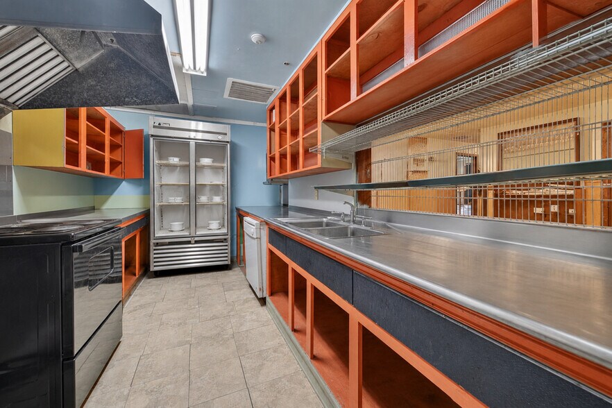 More Photos Of 1208 Kennedy Rd, Daytona Beach Assisted Living For Sale
