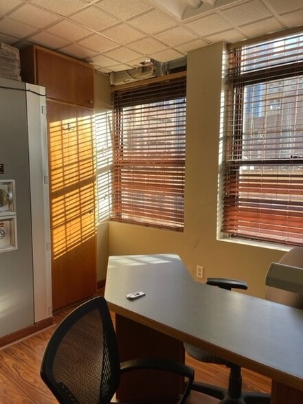 More Photos Of 333 Washington St, Boston Office For Sale