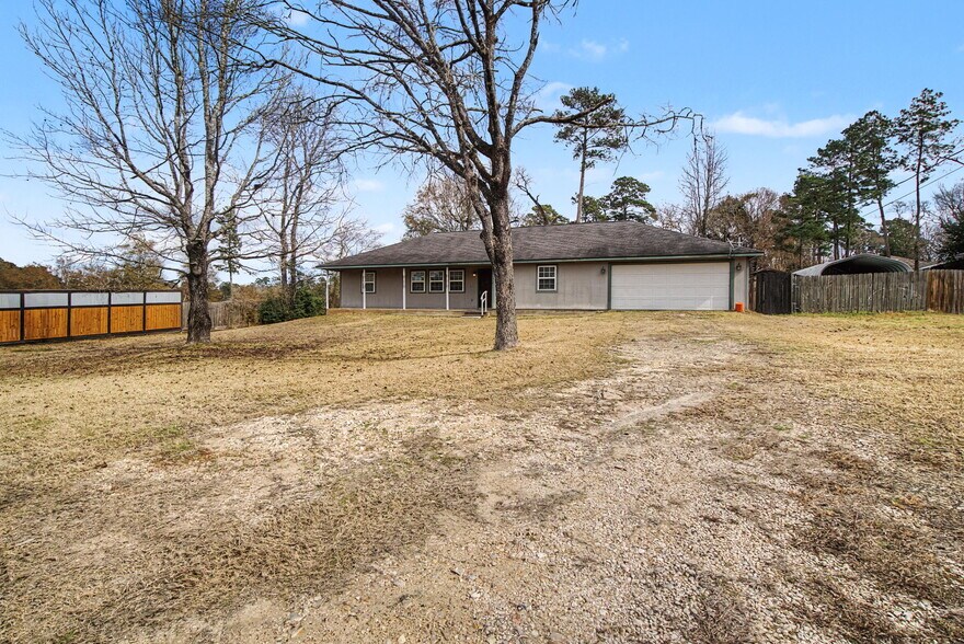 More Photos Of 9882 FM 149 Rd, Montgomery Flex For Sale