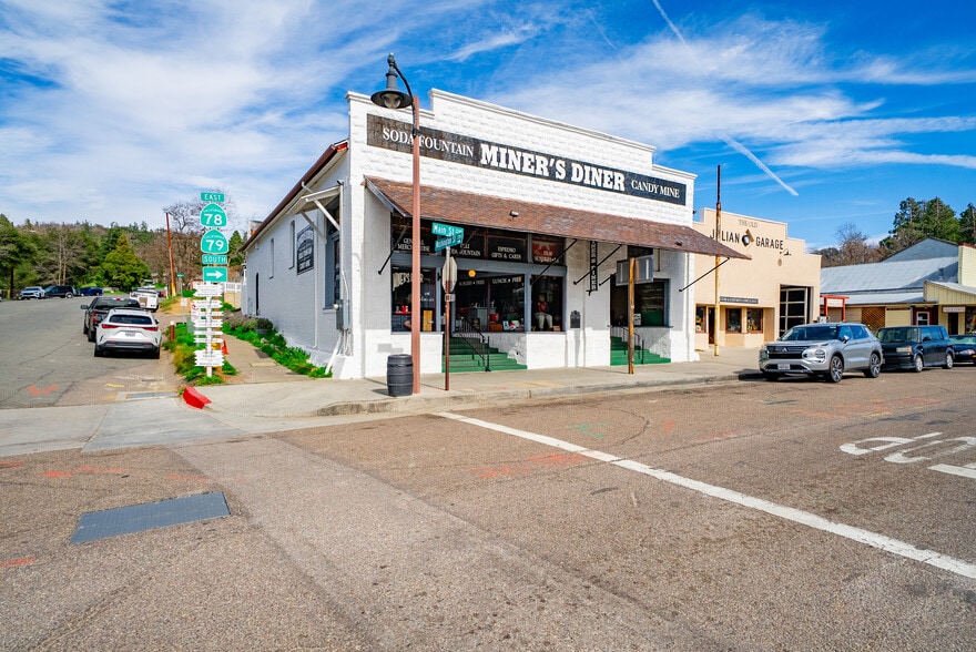 More Photos Of 2130-2134 Main St, Julian Storefront For Sale