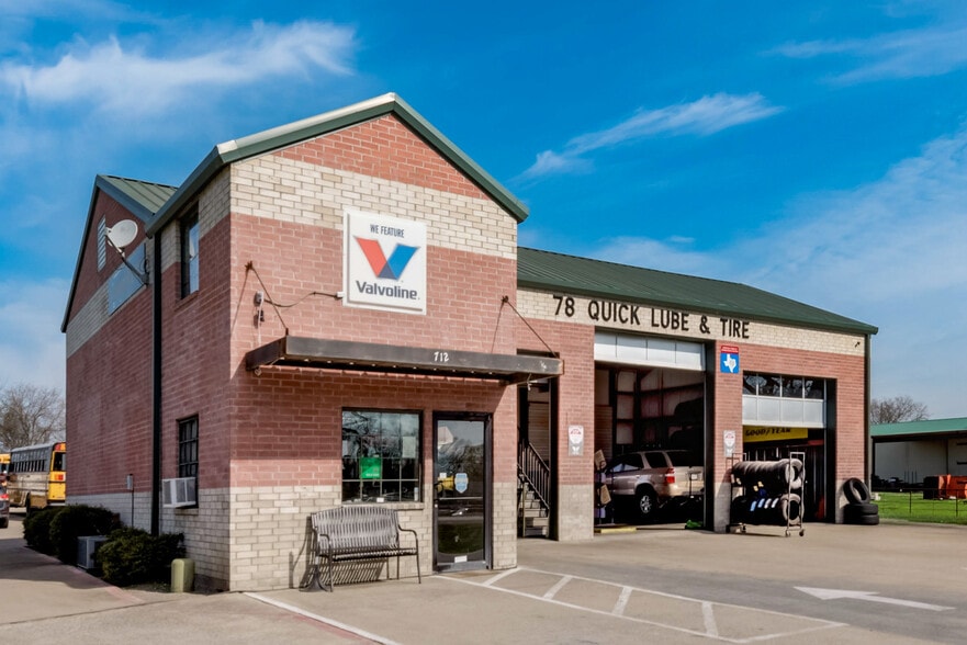 More Photos Of 712 State Highway 78 S, Farmersville Auto Repair For Sale