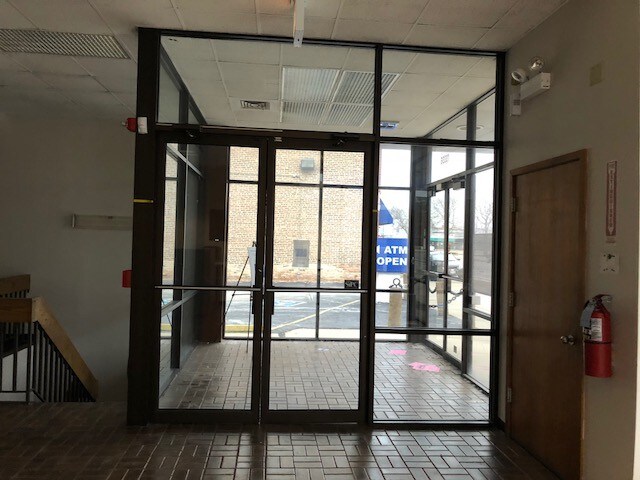 More Photos Of 10535 S Torrence Ave, Chicago Freestanding For Sale