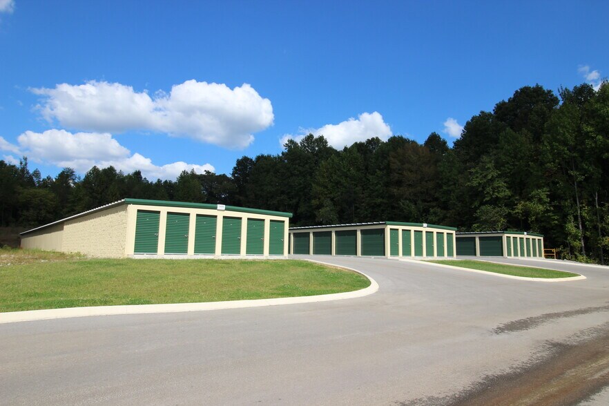 More Photos Of 1000 Highway 111, Cookeville Self Storage For Sale