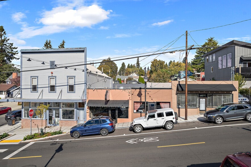 Primary Photo Of 2202 11th St, Bremerton Storefront For Sale