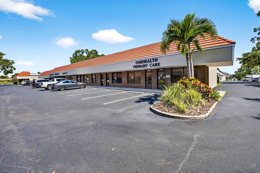 More Photos Of 36310-36472 Us Hwy 19 N, Palm Harbor Medical For Lease