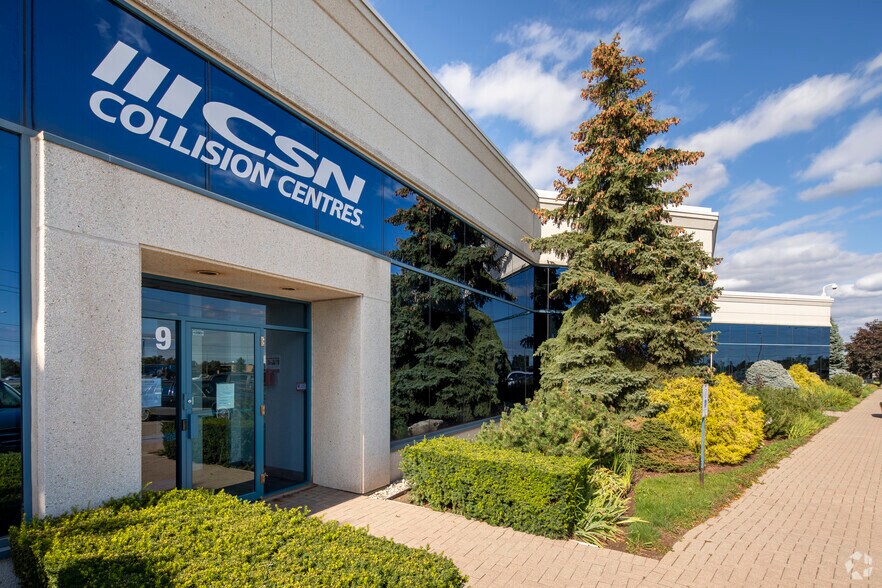 More Photos Of 1155 N Service Rd W, Oakville Warehouse For Sale