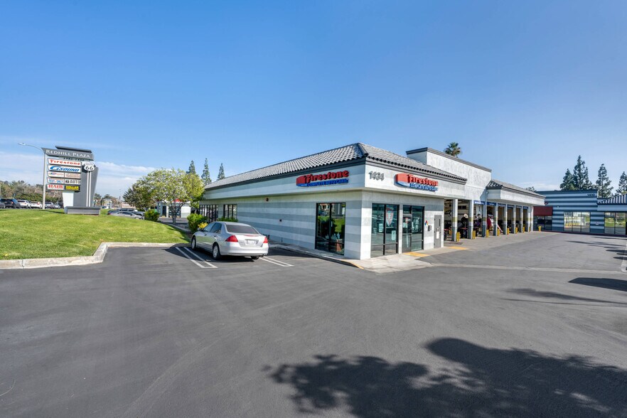 More Photos Of 1386-1490 E Foothill Blvd, Upland Unknown For Lease