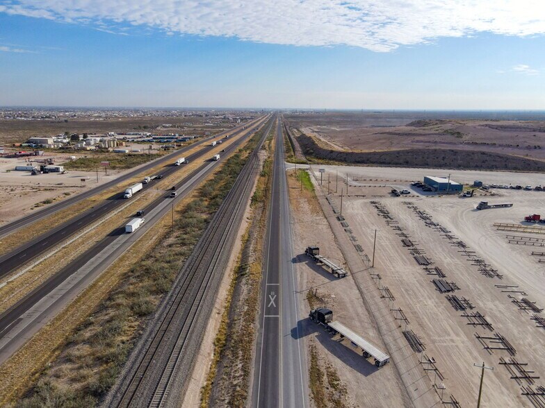 More Photos Of 13810 W I-20, Odessa Warehouse For Lease