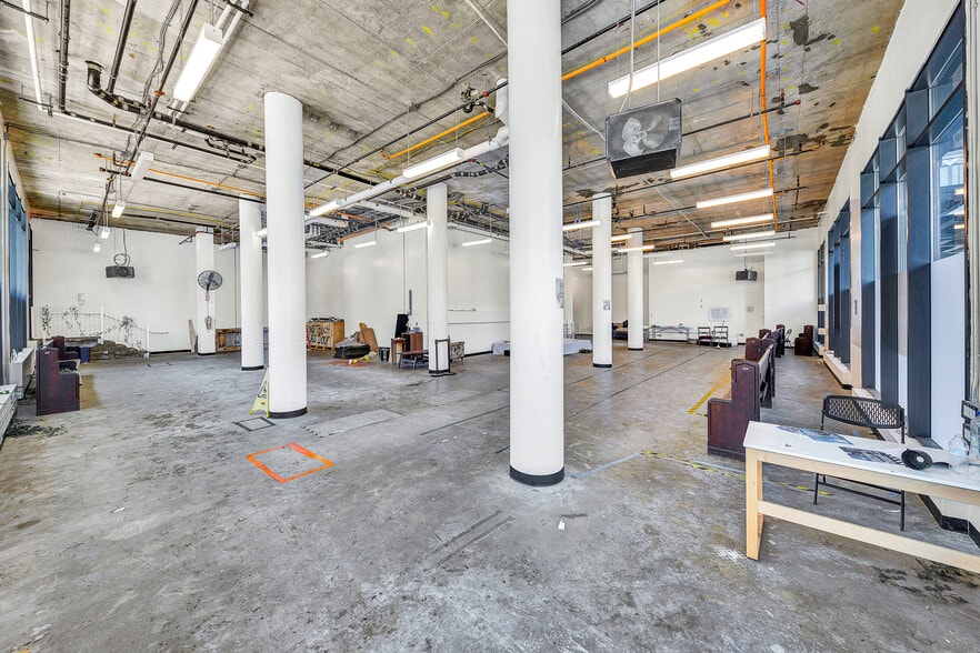 More Photos Of 441 4th Ave, Brooklyn Apartments For Lease