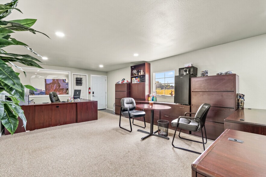 More Photos Of 1241 Narrow Ln, Red Oak Land For Sale